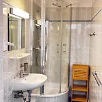 Hotel La Bastide 2*