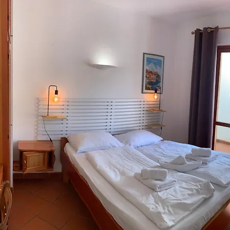 Готель La Bastide 2*