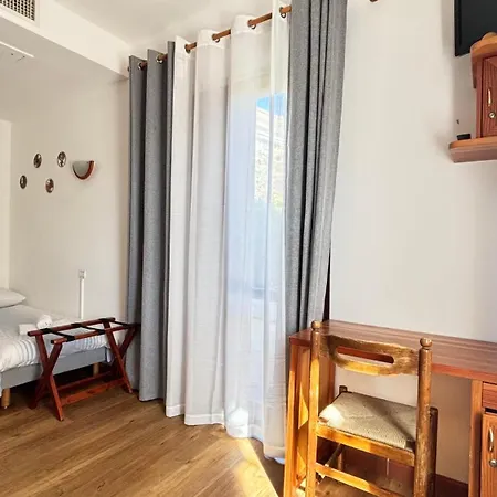 La Bastide לה לבאנדו