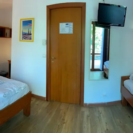 Готель La Bastide 2*