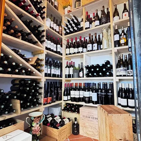 La Bastide Готель 2*