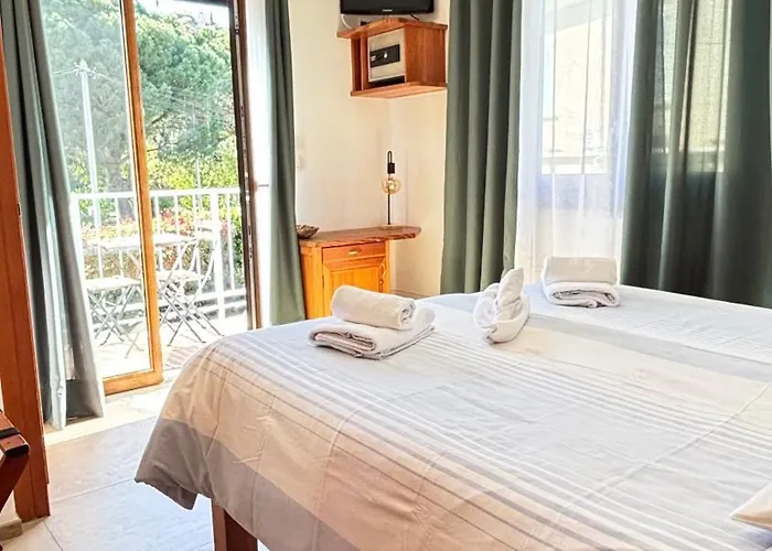 La Bastide מלון לה לבאנדו