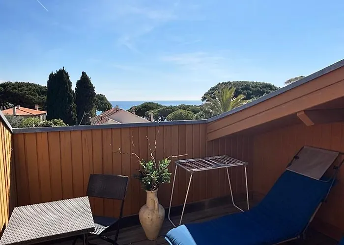 La Bastide 2* Le Lavandou