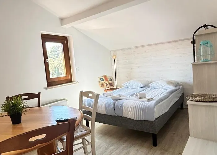 Szálloda La Bastide Le Lavandou